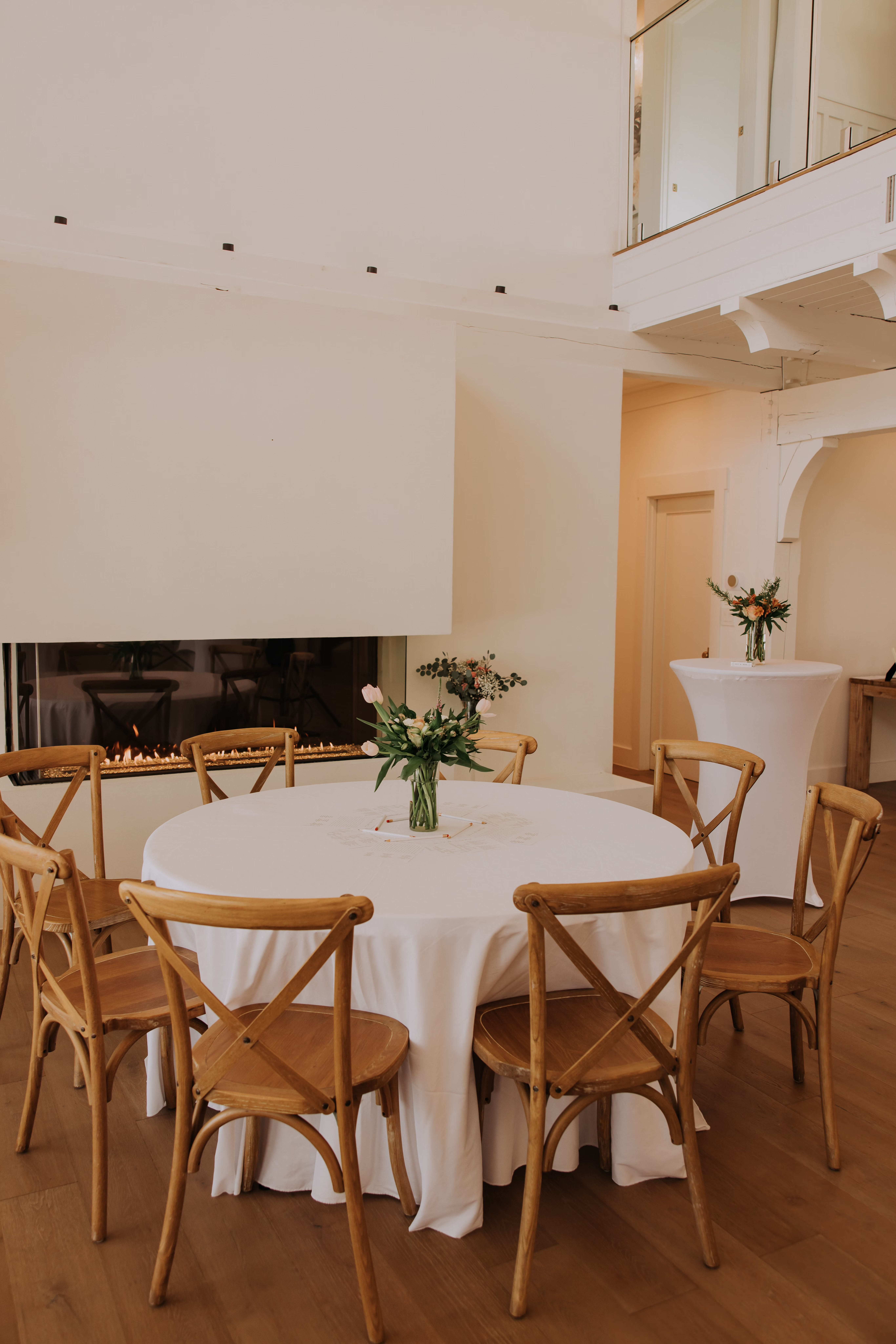 Elegant place setting with floral centerpiece